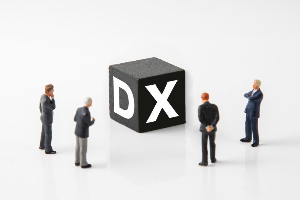 DX人材が不足している本当の原因｜企業はどのように人的資源を確保する？